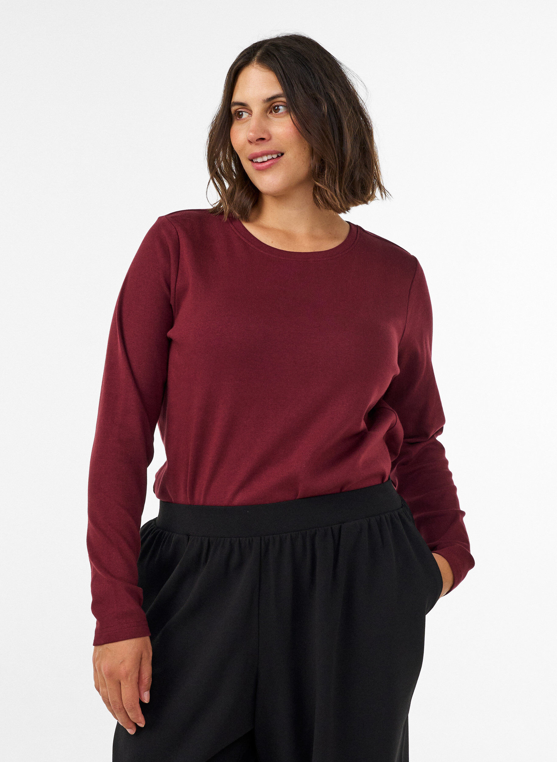 ZizzifashionLong-sleeved basic T-shirt with round neck, Red, Model image number 0