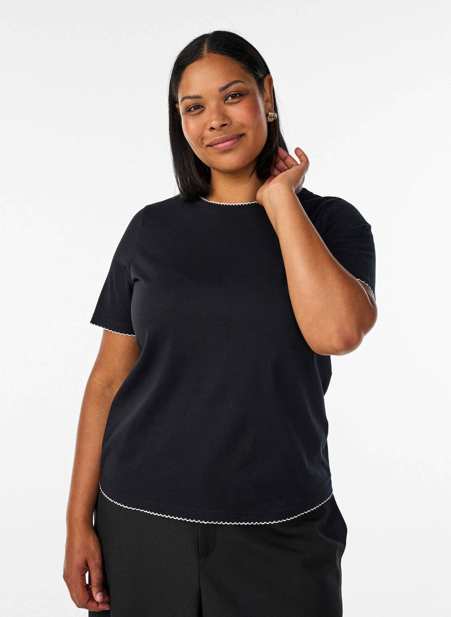 Zizzifashion Cotton T-shirt with wavy contrasting edges, Black, Model image number 0