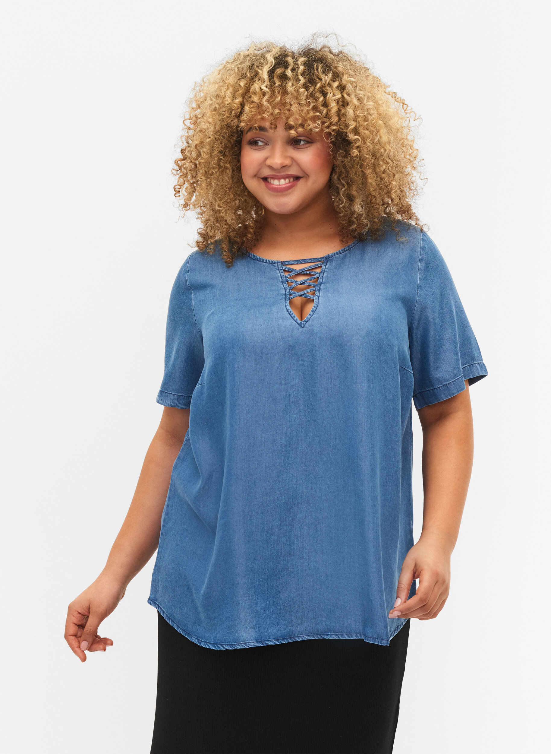 Zizzifashion Short-sleeved top in lyocell (TENCEL&trade;), Blue denim, Model image number 0