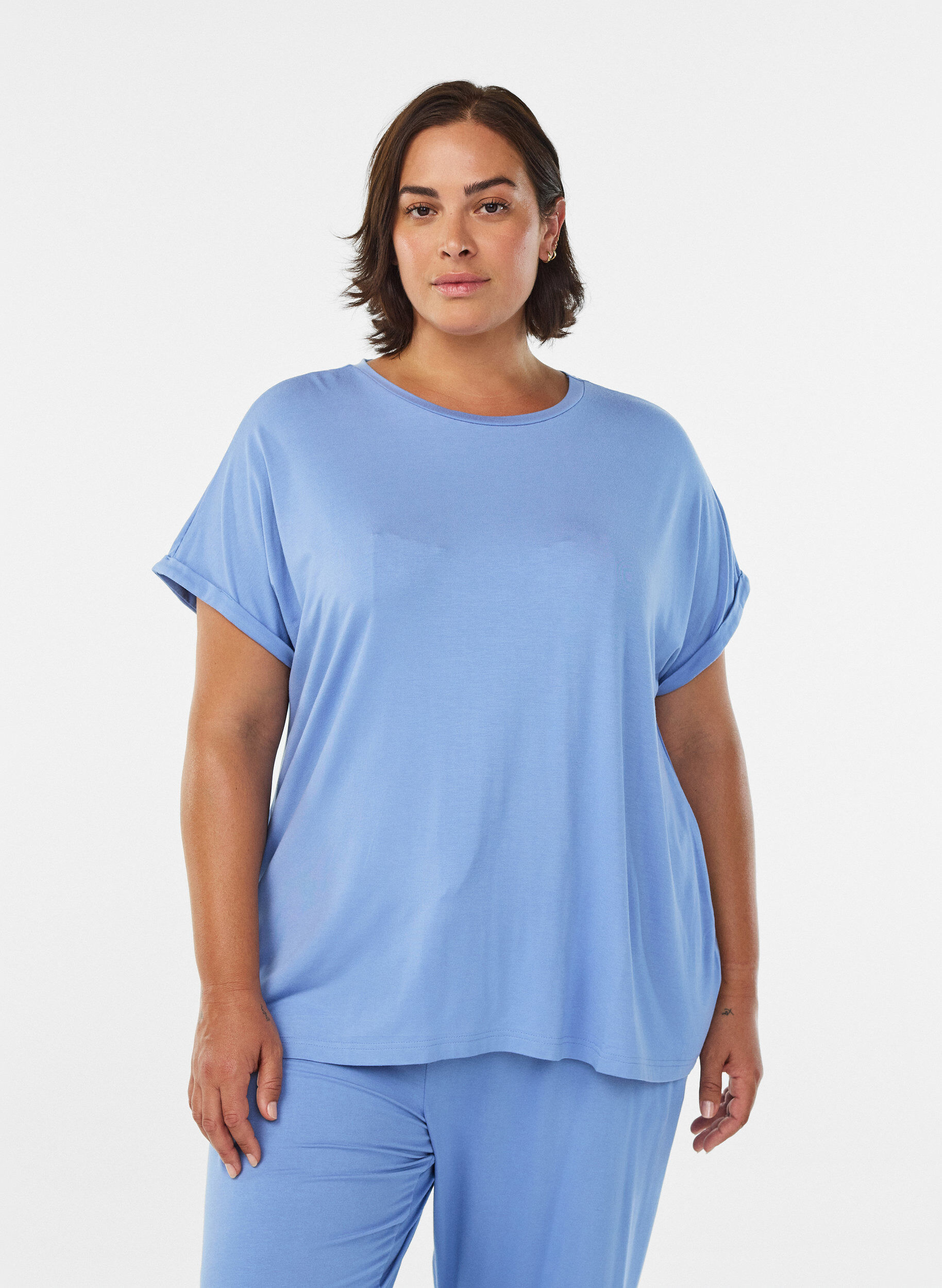 Loose night tee in viscose, Blue, Model