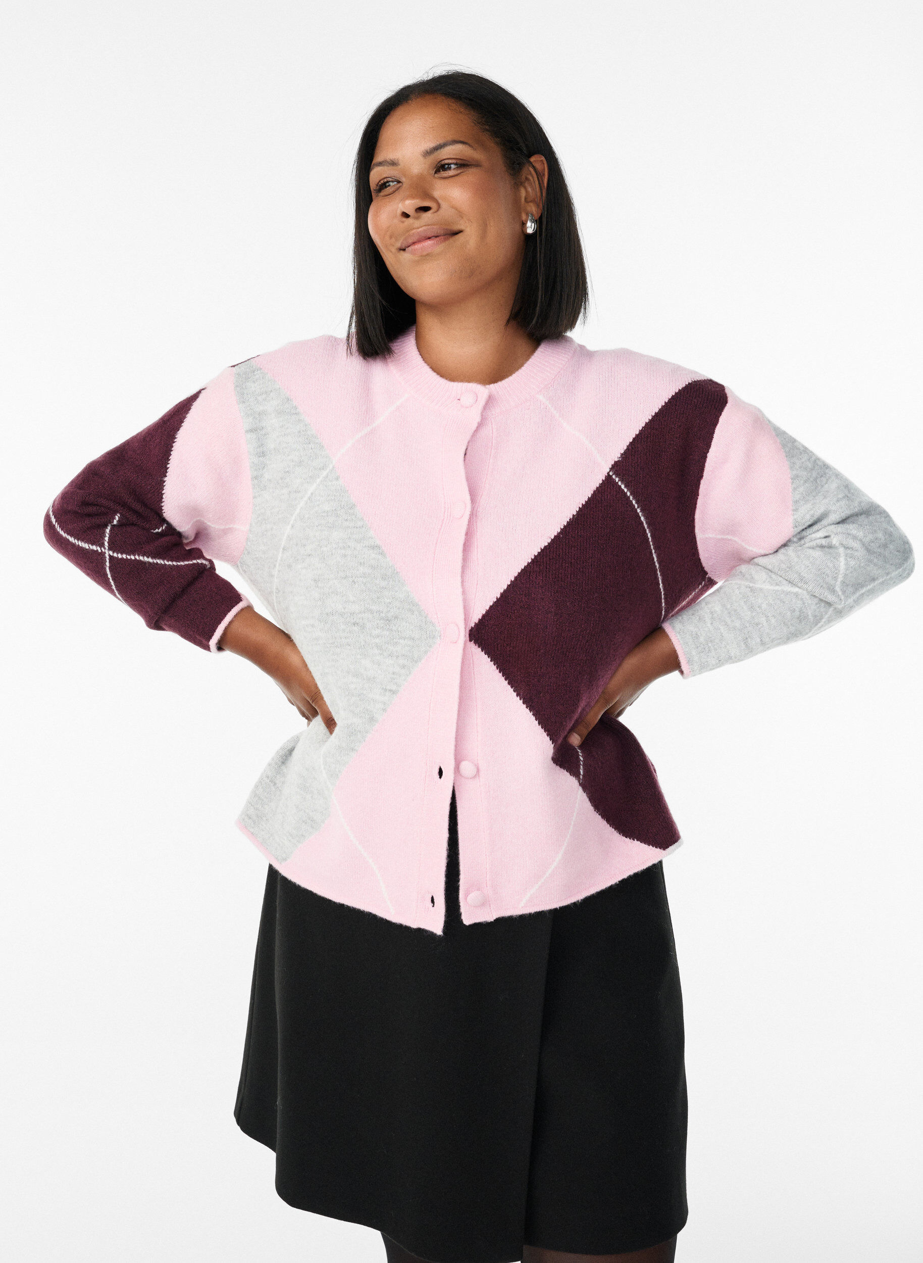 Cardigan with argyle pattern and round neck, Rose, Model