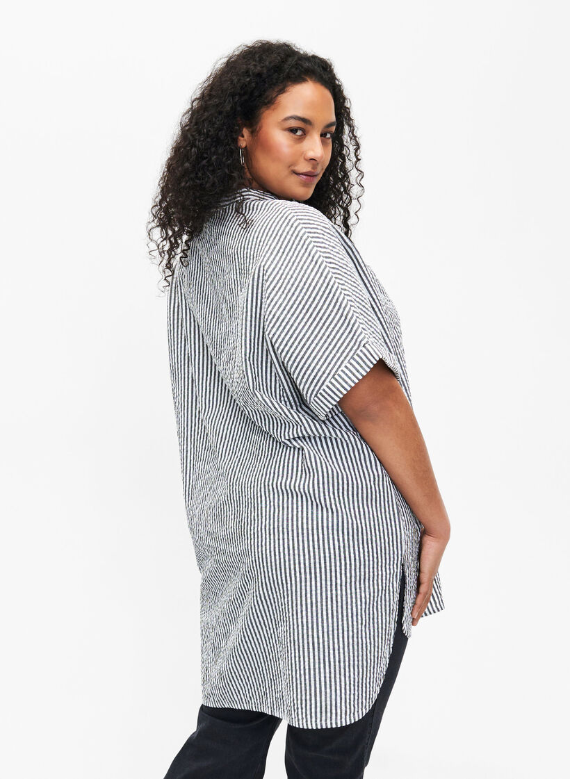 Striped shirt with chest pockets, White/Black Stripe, Model image number 1