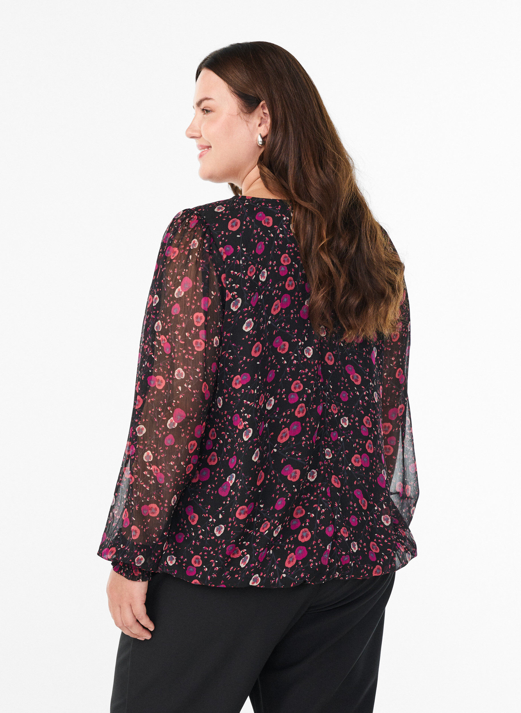 Zizzifashion Floral chiffon blouse with sheer sleeves, Black, Model image number 2