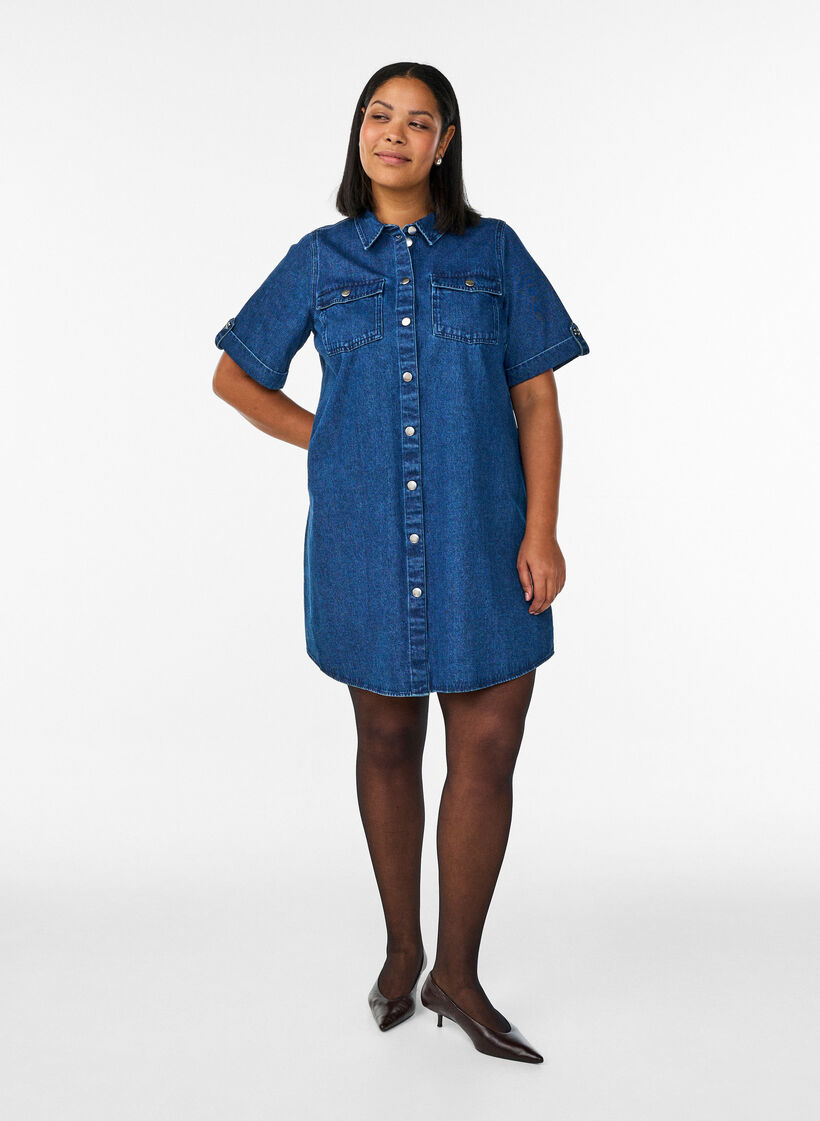 Denim dress with short sleeves and buttons, Blue, Model image number 1