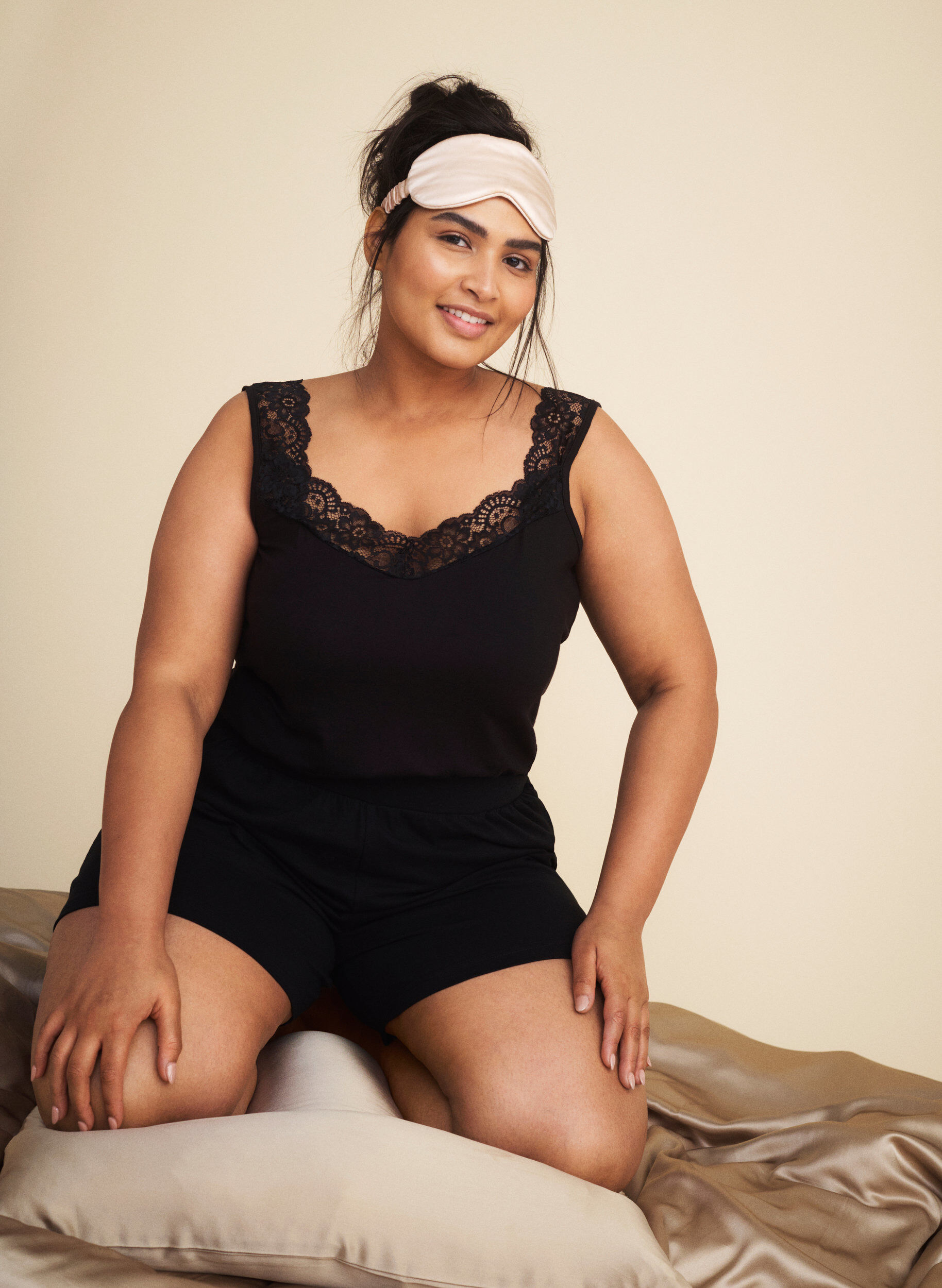 ZizzifashionViscose top with lace edge, Black, Image image number 0