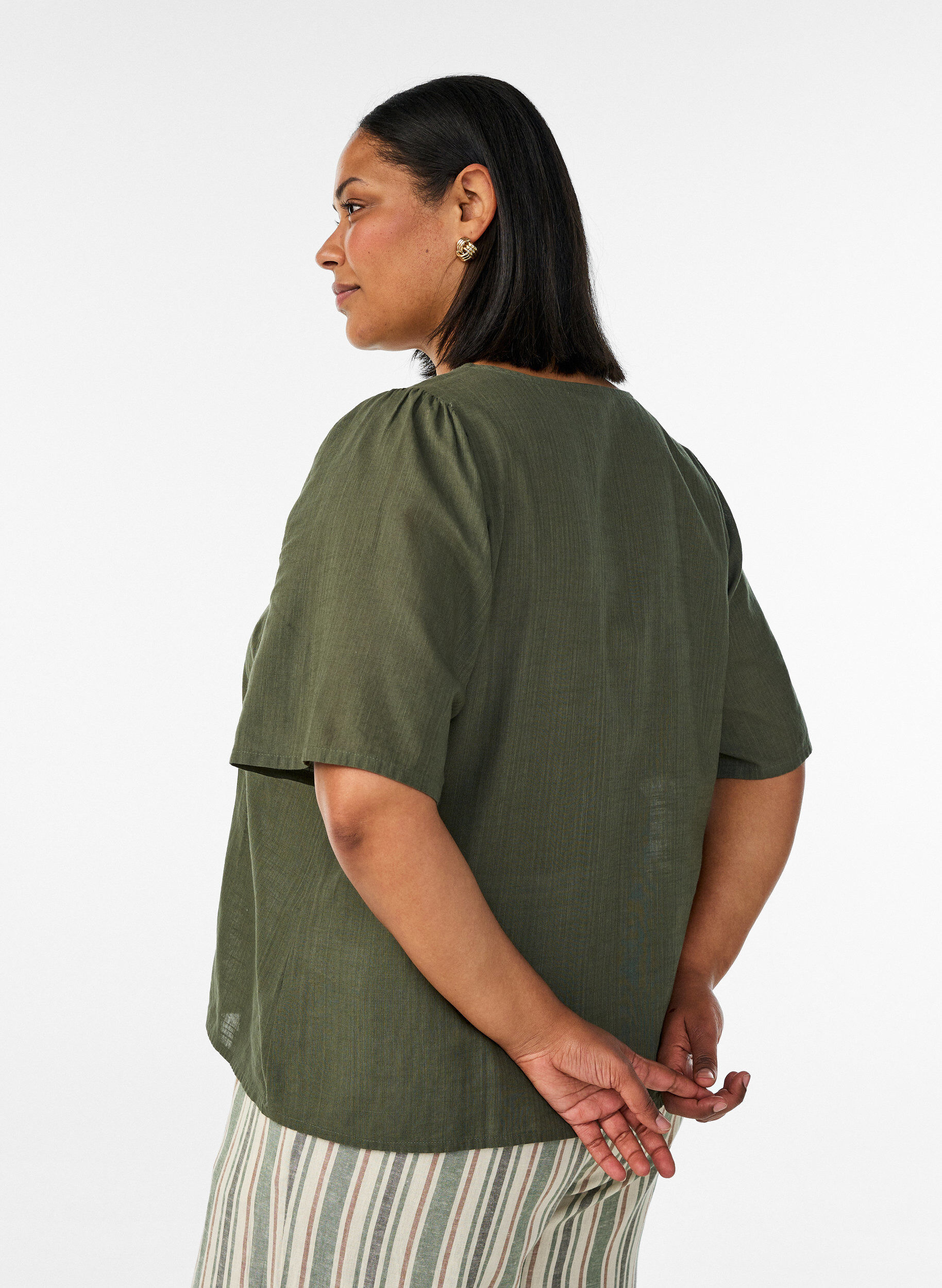 Zizzifashion Short-sleeved cotton shirt with a V-neck, Green, Model image number 2