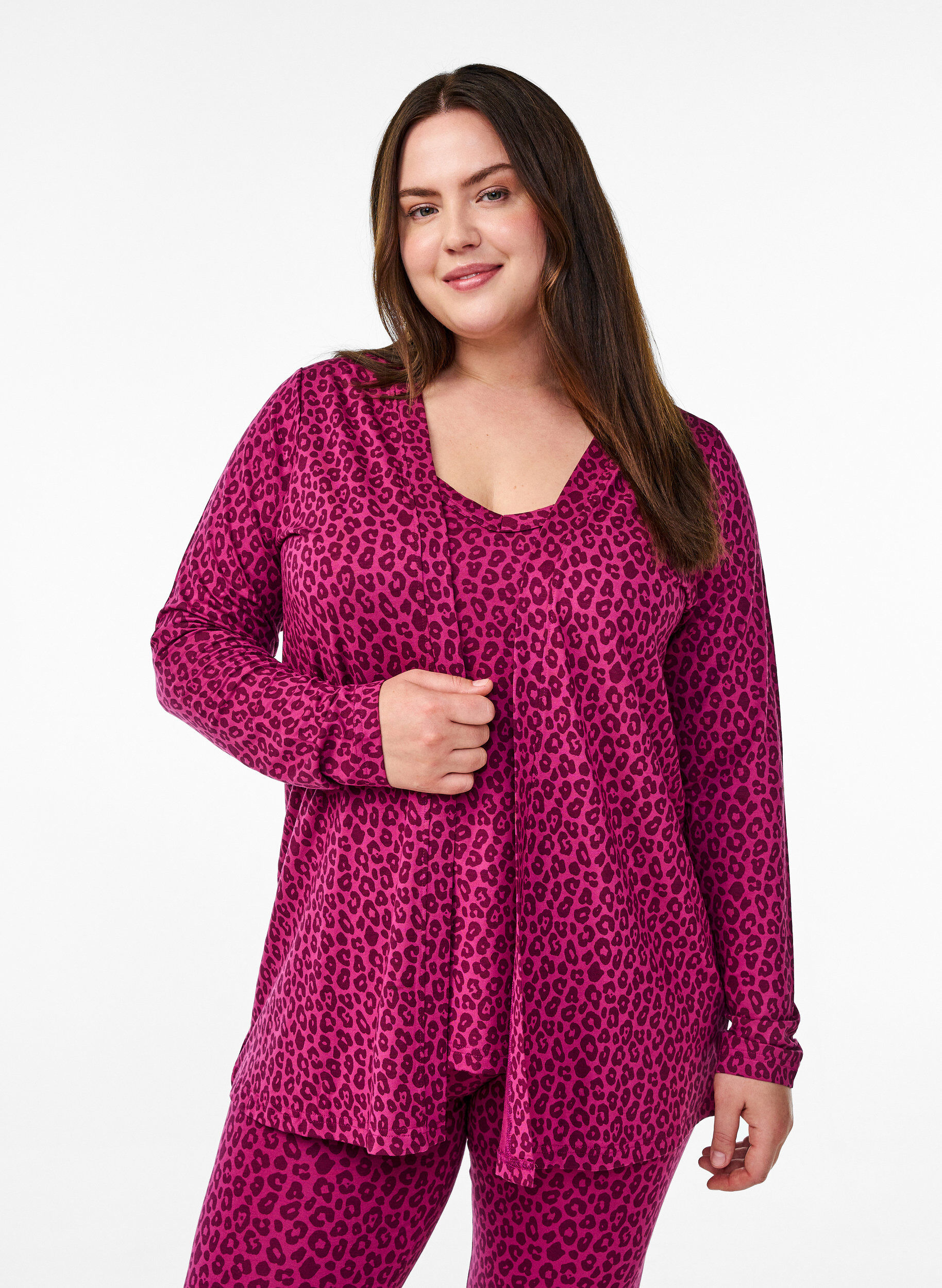 Short kimono in viscose, Pink, Model