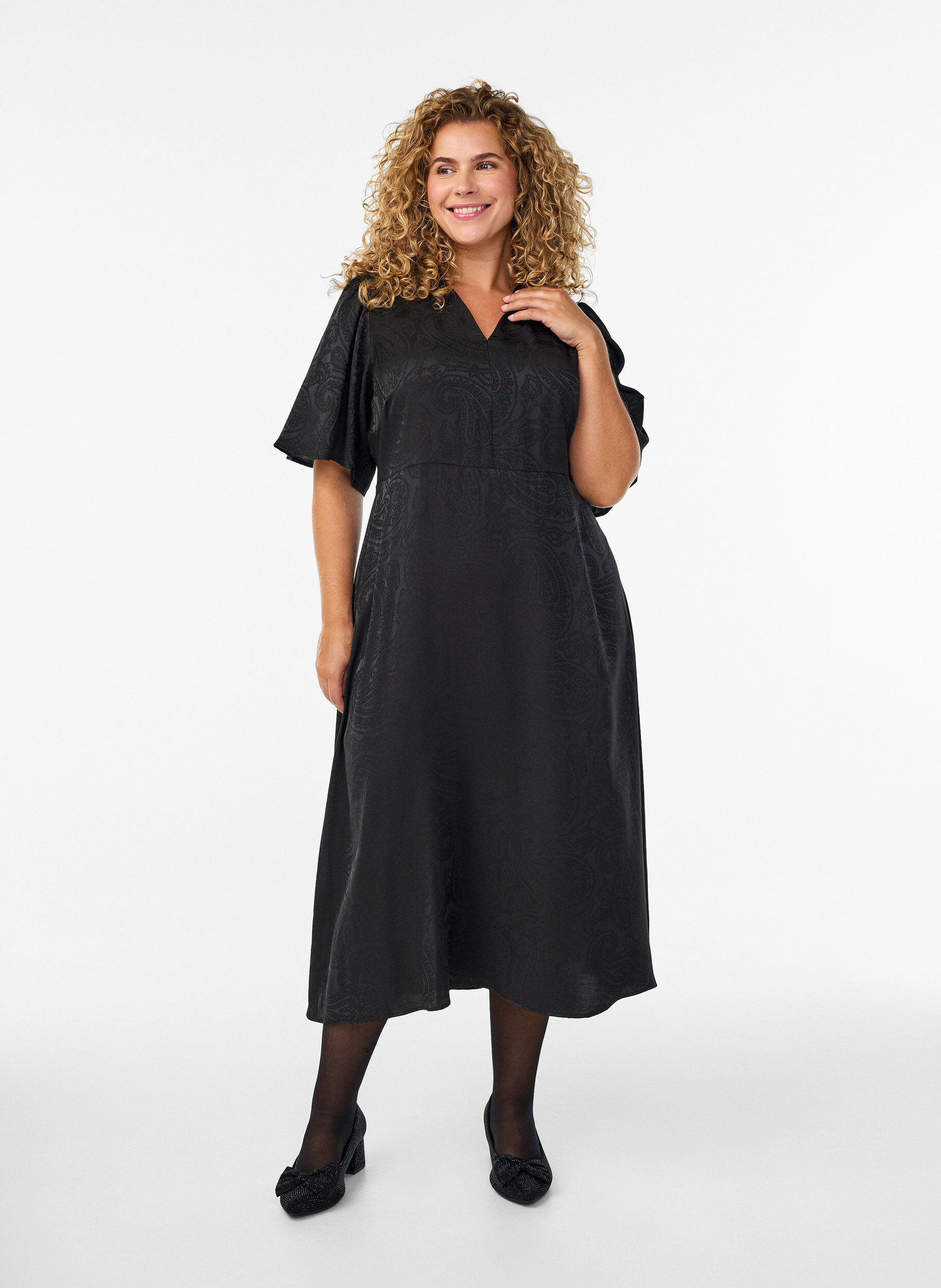 Midi jacquard dress with paisley pattern and wing sleeves, Black, Model