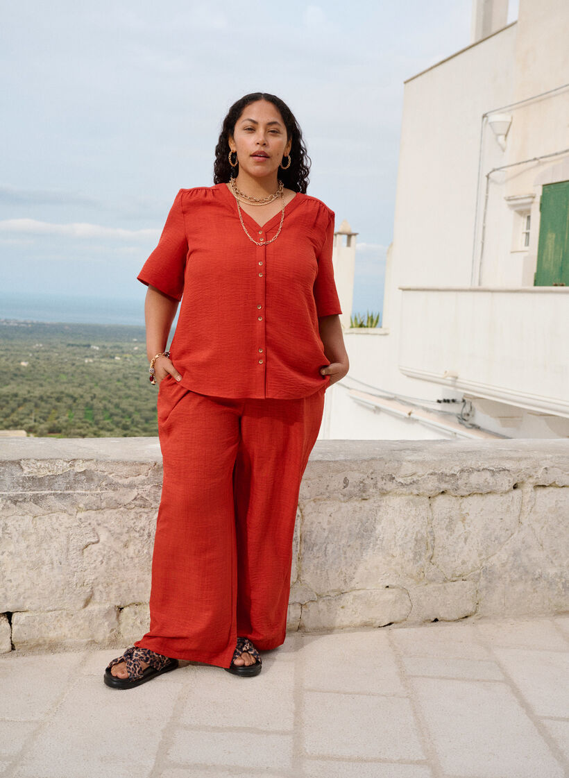 Loose trousers with elasticated waistband and pockets, Red, Image image number 0