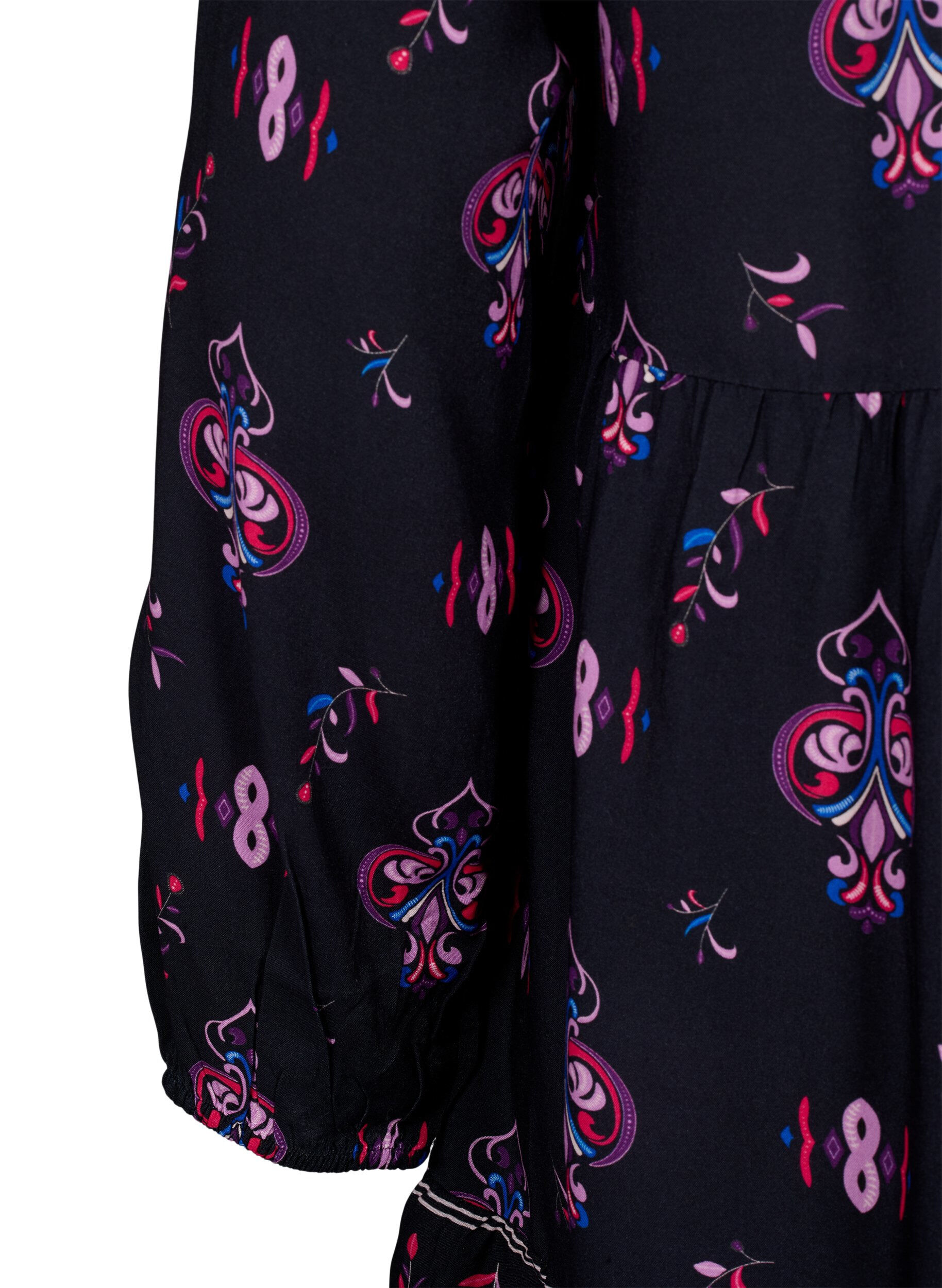 Zizzifashion Long sleeve viscose dress with print, Black Pink AOP, Packshot image number 3