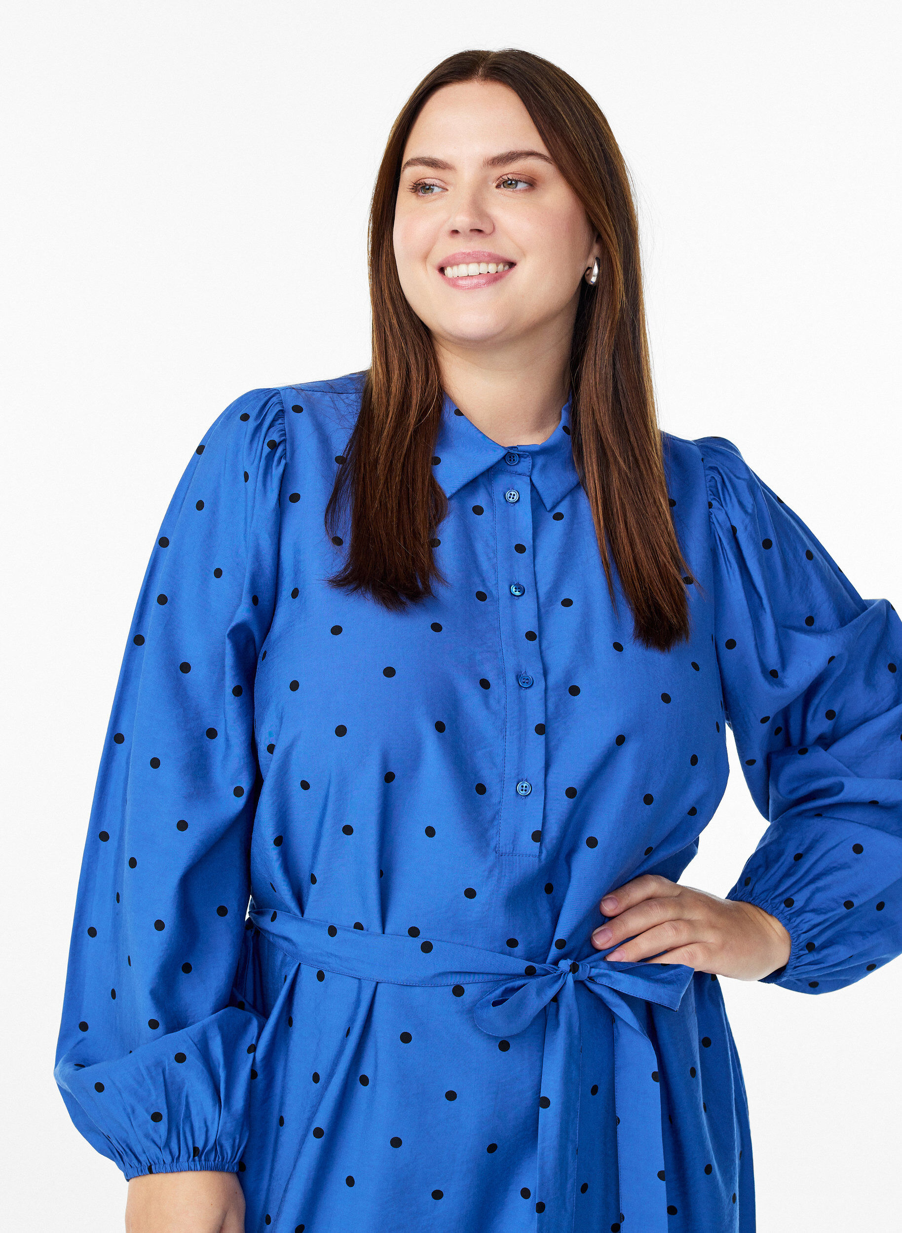 Zizzifashion Dotted midi dress with detachable tie belt, Blue, Model image number 2