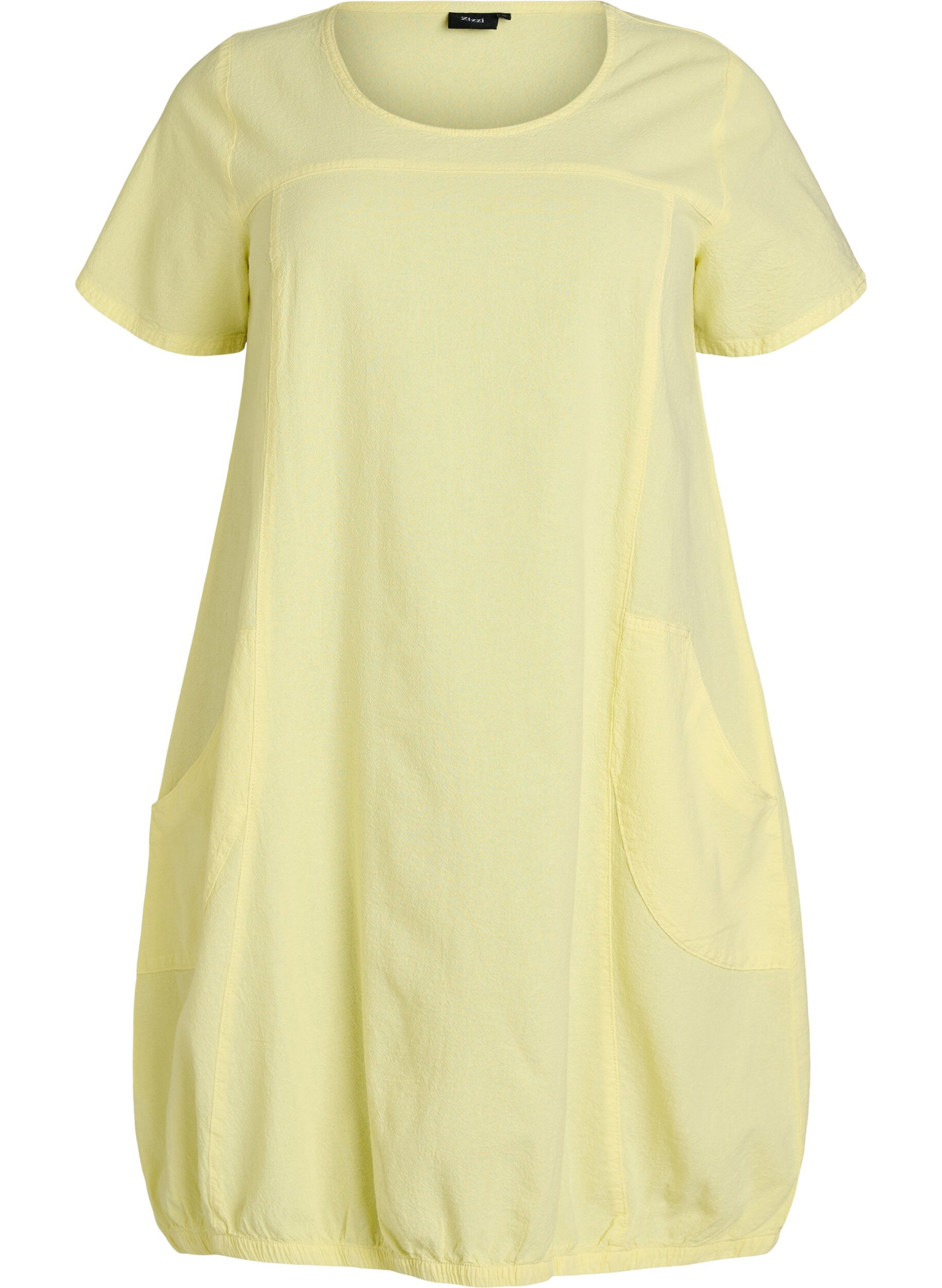 Short-sleeved cotton dress