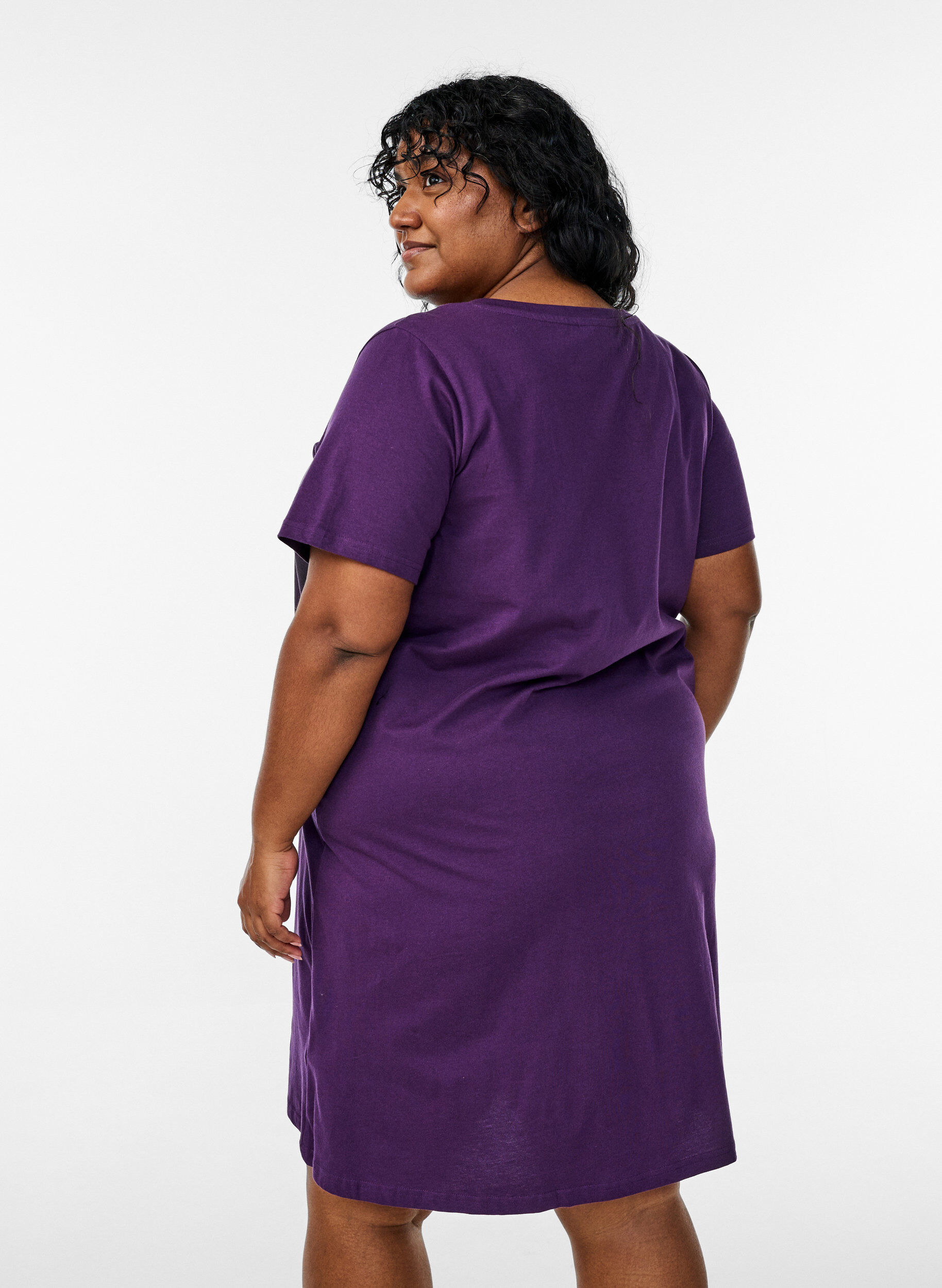 Zizzifashion Organic cotton nightgown with v-neck, Purple, Model image number 2