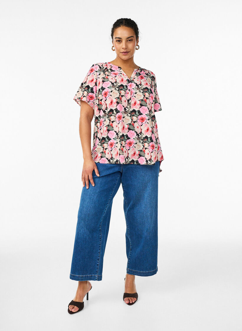 Blouse with short sleeves and v-neck, Rose, Model image number 1