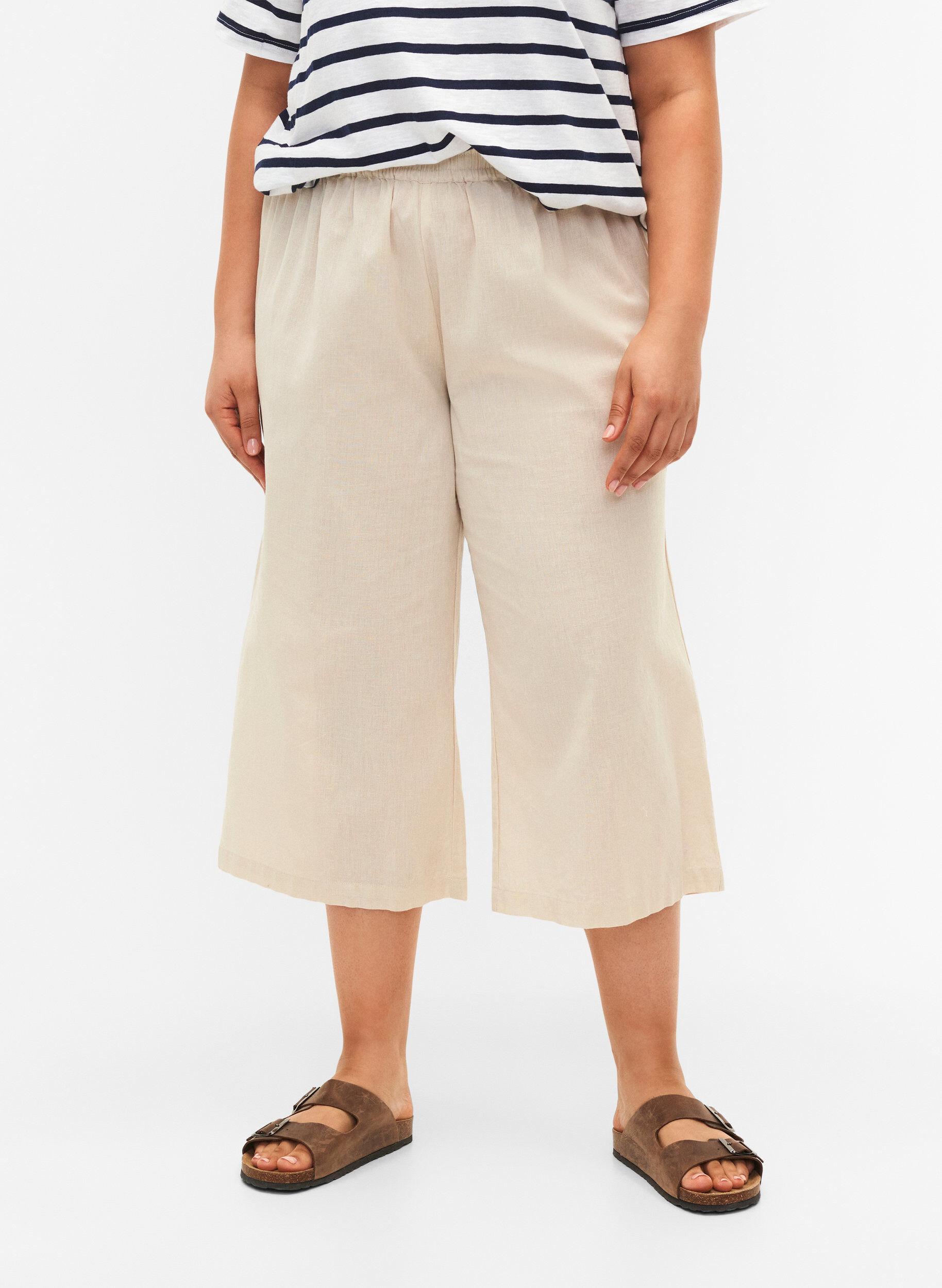 Zizzifashion 7/8 trousers in cotton blend with linen, Sandshell, Model image number 2