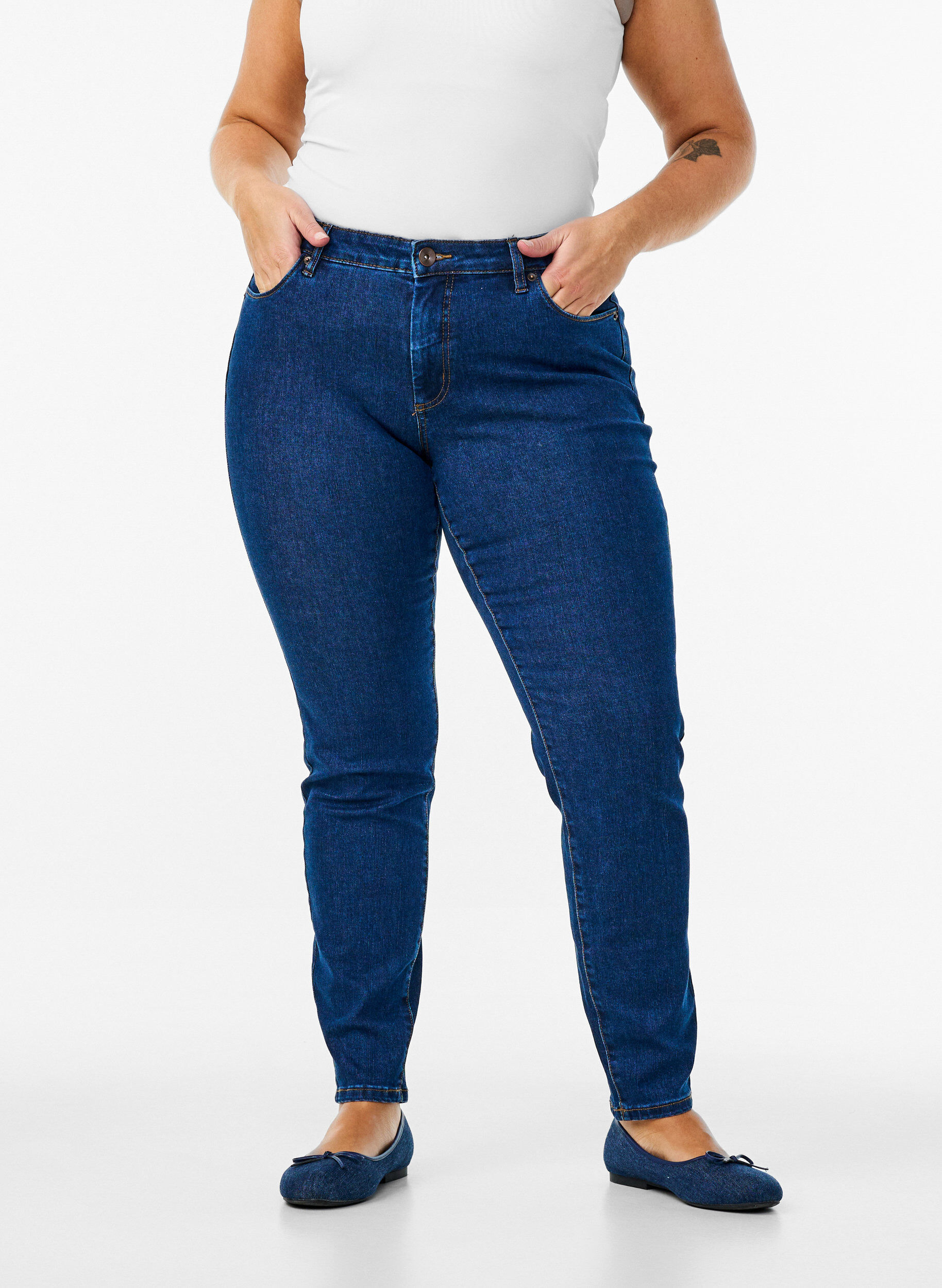ZizzifashionSlim fit Emily jeans with regular waist, Blue, Model image number 2
