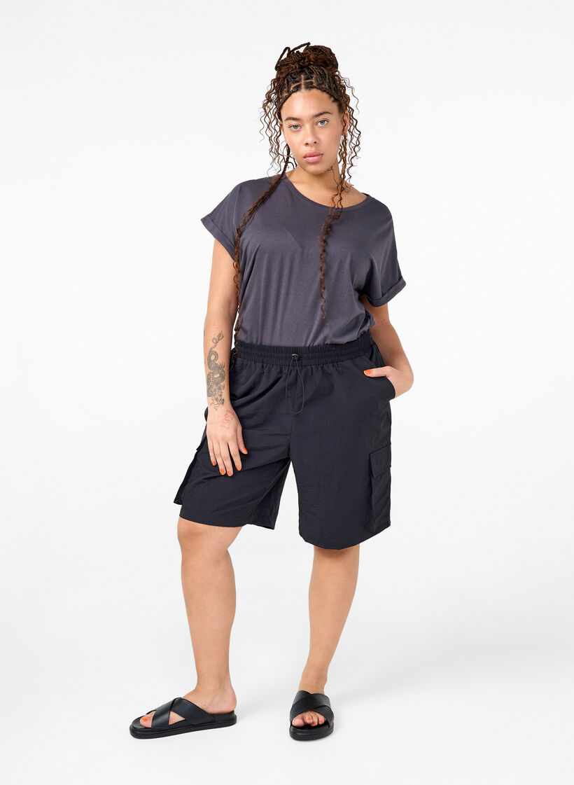 Short sleeved cotton blend t-shirt, Dark Grey, Model image number 1