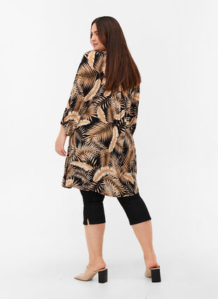 Printed viscose tunic with 3/4-length sleeves , Leaf AOP, Model image number 1