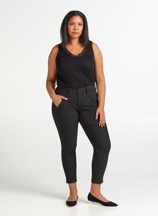 Cropped trousers, Black, Model image number 0
