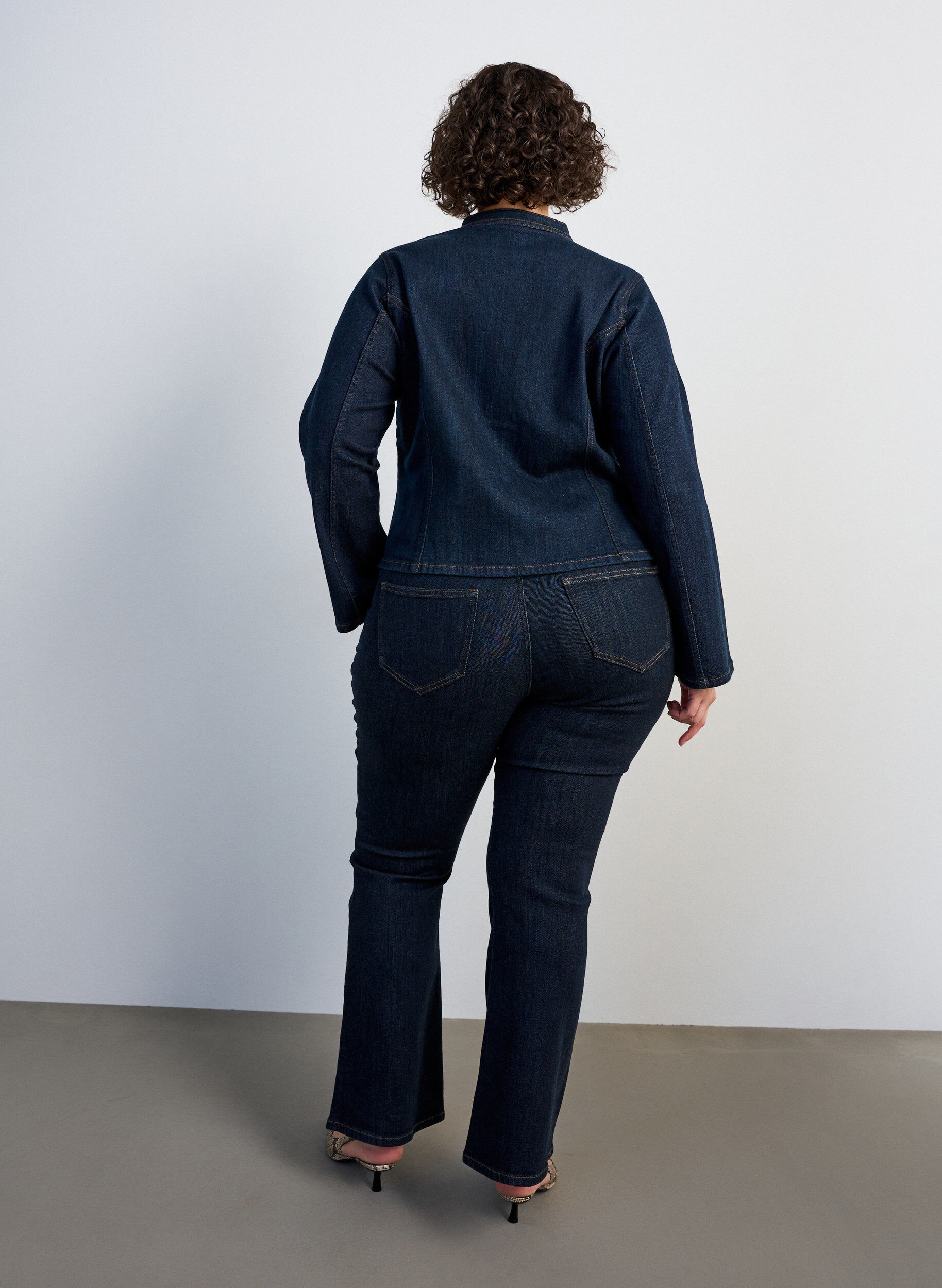 ZizzifashionEllen high-waisted bootcut jeans, Blue, Model image number 1