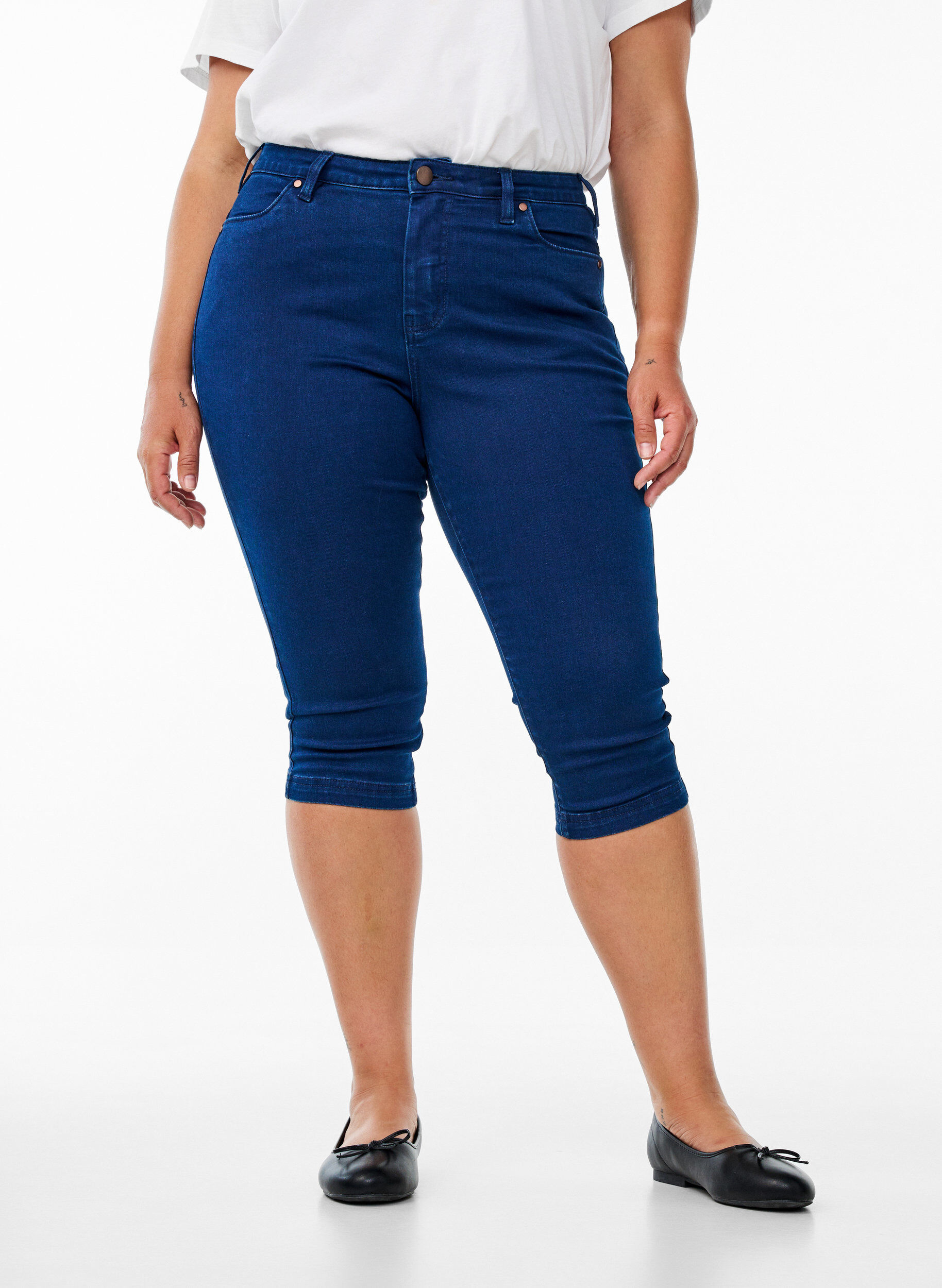 Zizzifashion High-waisted Amy capri jeans with super slim fit, Blue, Model image number 2