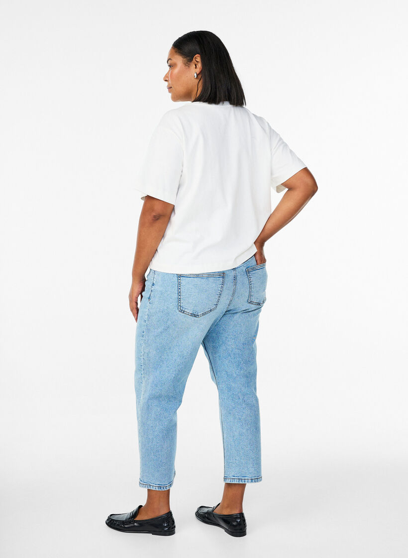 Cropped Vera jeans with distress detail, Light Blue, Model image number 1