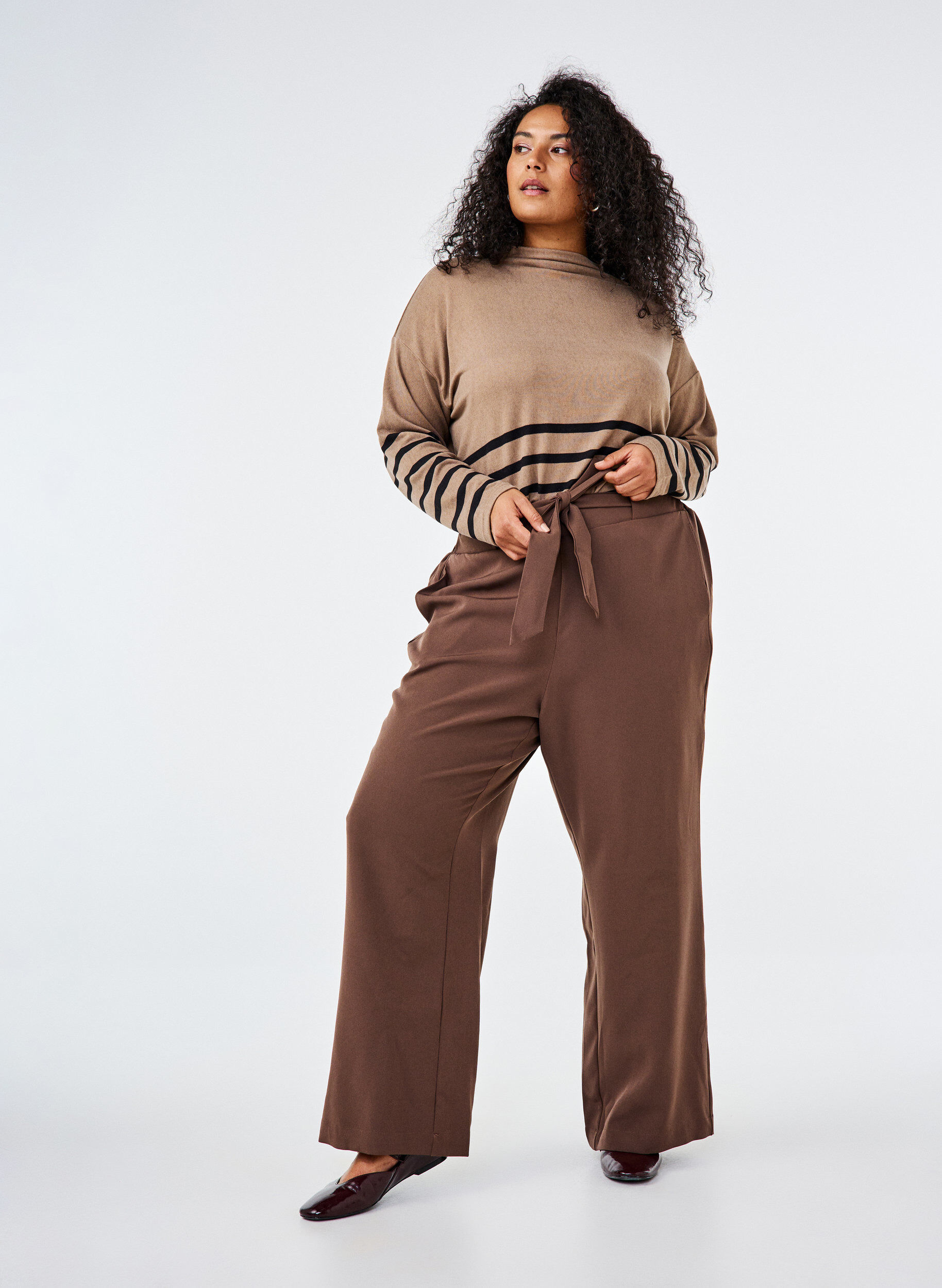 Zizzifashion Loose trousers with high waist and tie belt, Brown, Image image number 0