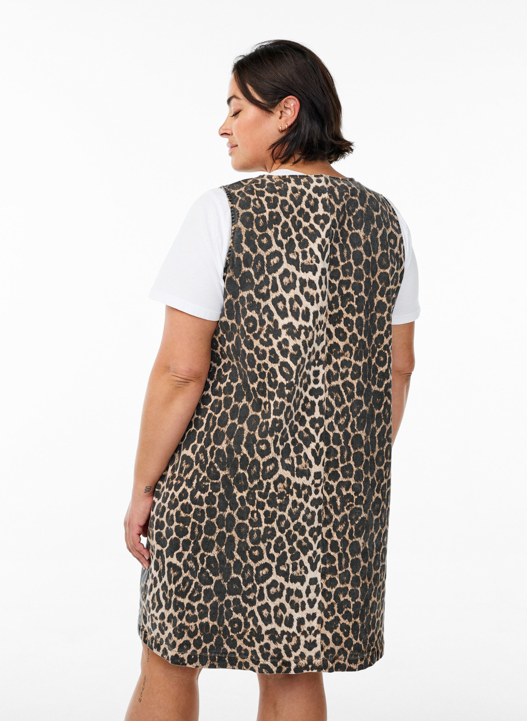 Zizzifashion Pinafore dress with pockets and leopard print, Brown, Model image number 2