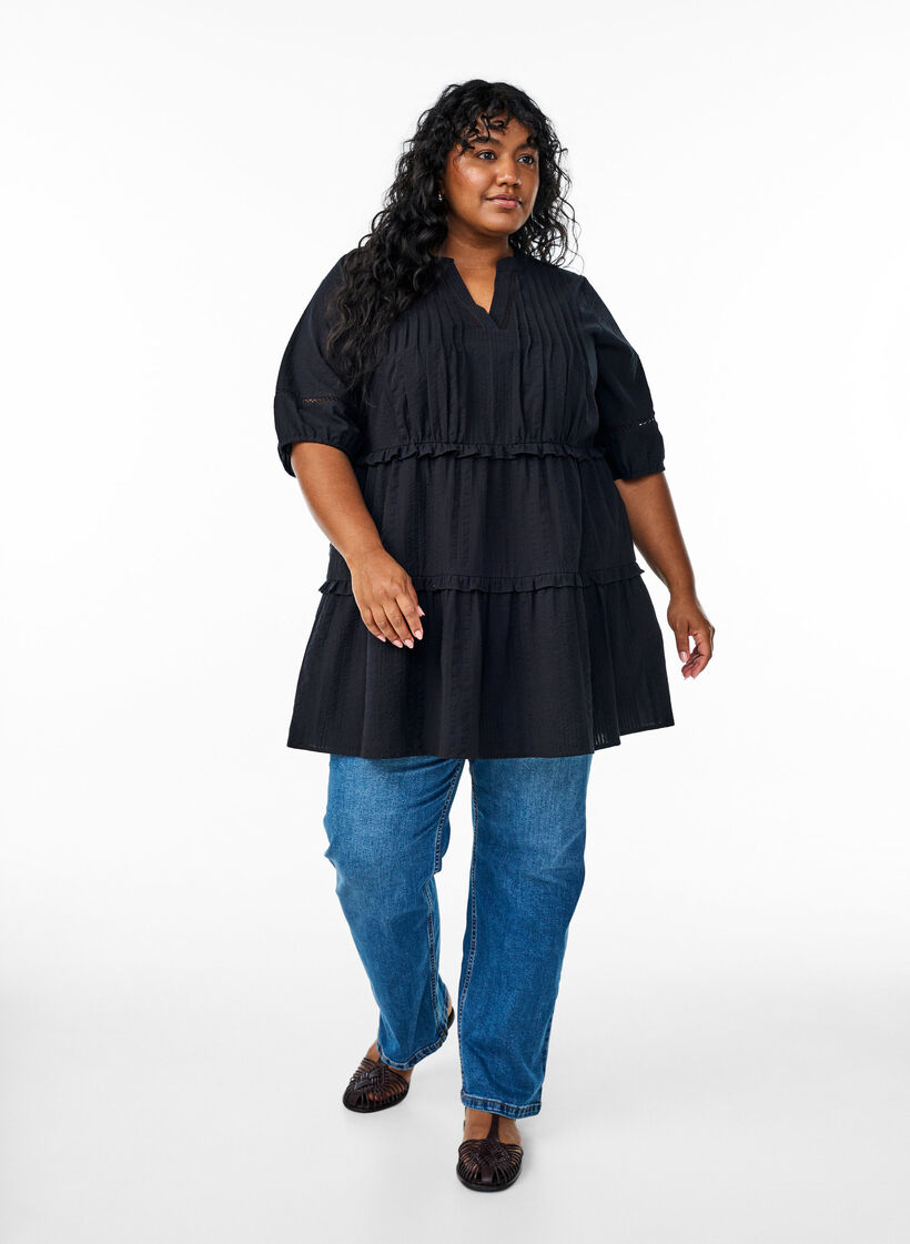 A-shape tunic with ruffles, Black, Model image number 1