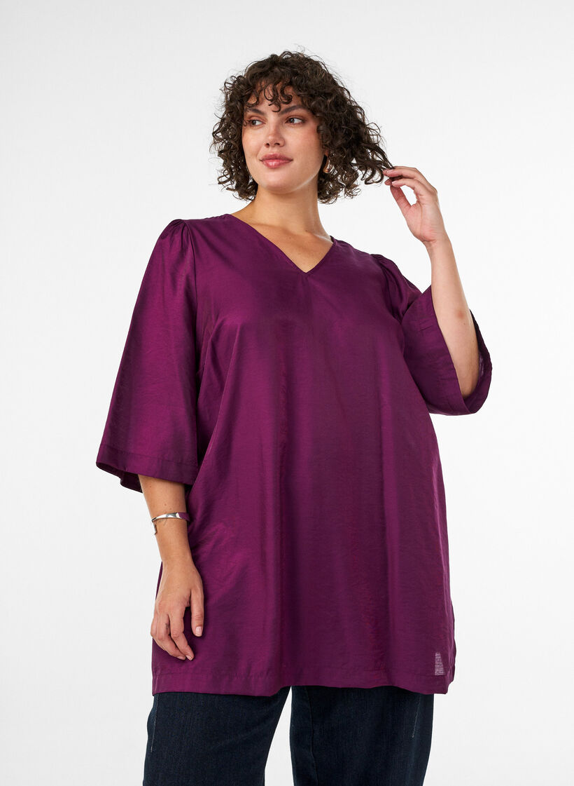 Shiny tunic with a V-neck and 3/4 sleeves, Purple, Model image number 0