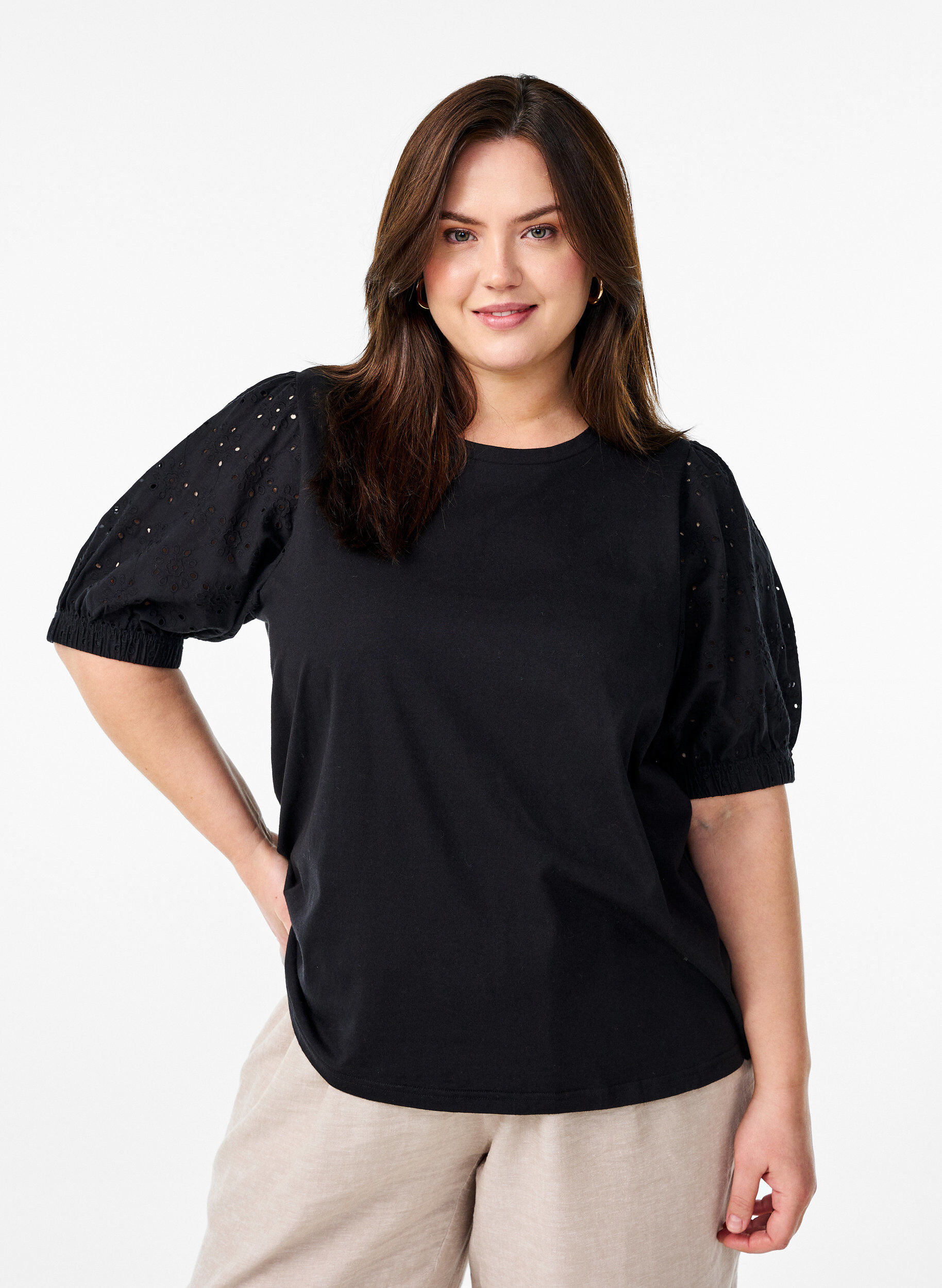 Zizzifashion T-shirt with Broderie Anglaise sleeves, Black, Model image number 0