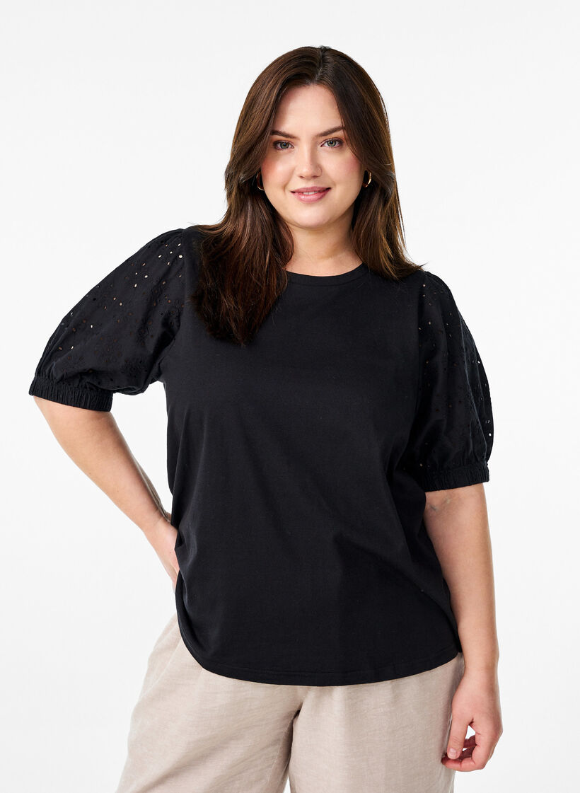 T-shirt with Broderie Anglaise sleeves, Black, Model image number 0