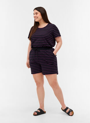 Loose Cotton Shorts with Stripes, Black w. Purple, Model image number 3
