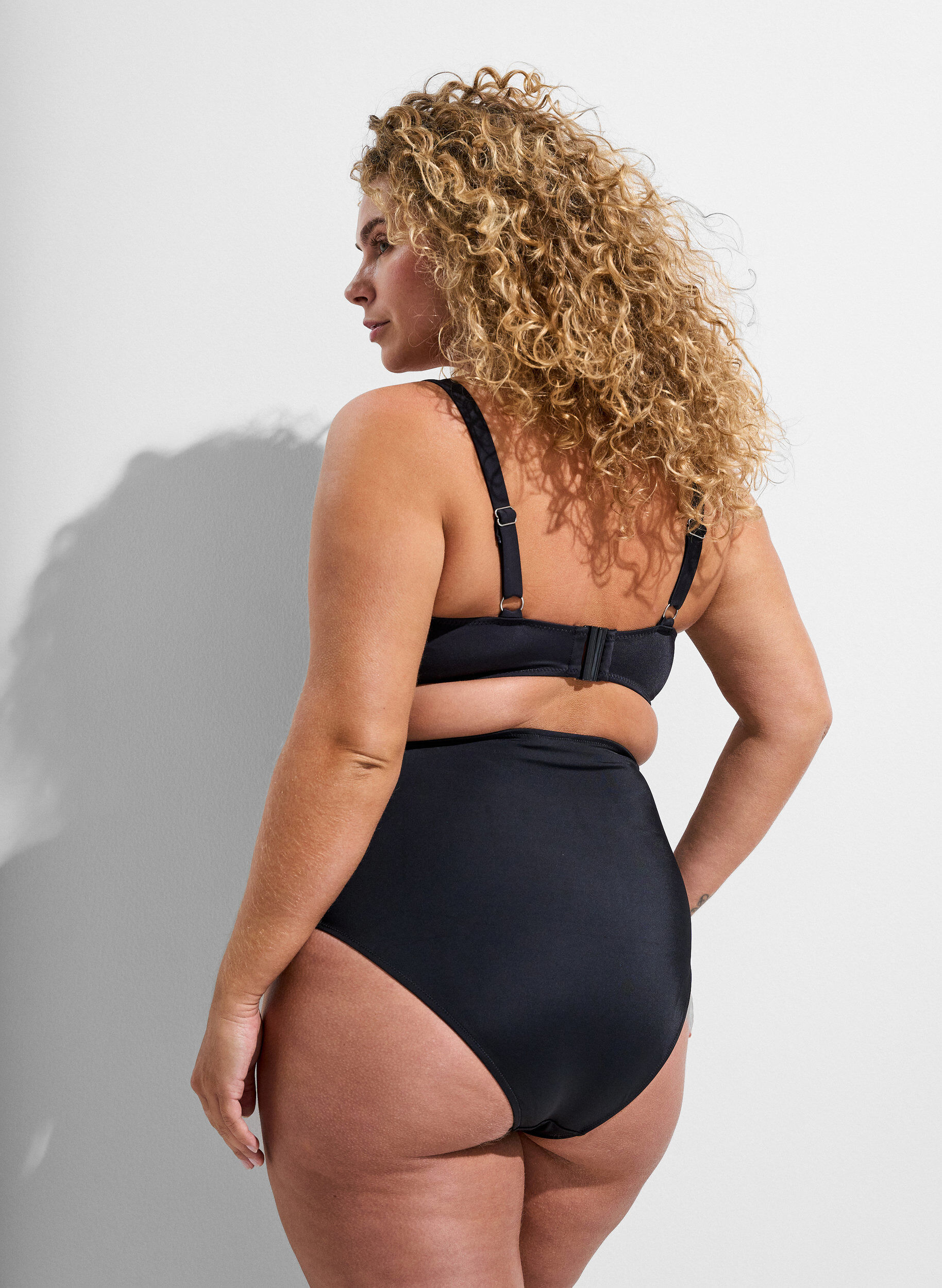 ZizzifashionHigh waisted bikini bottom, Black, Model image number 1