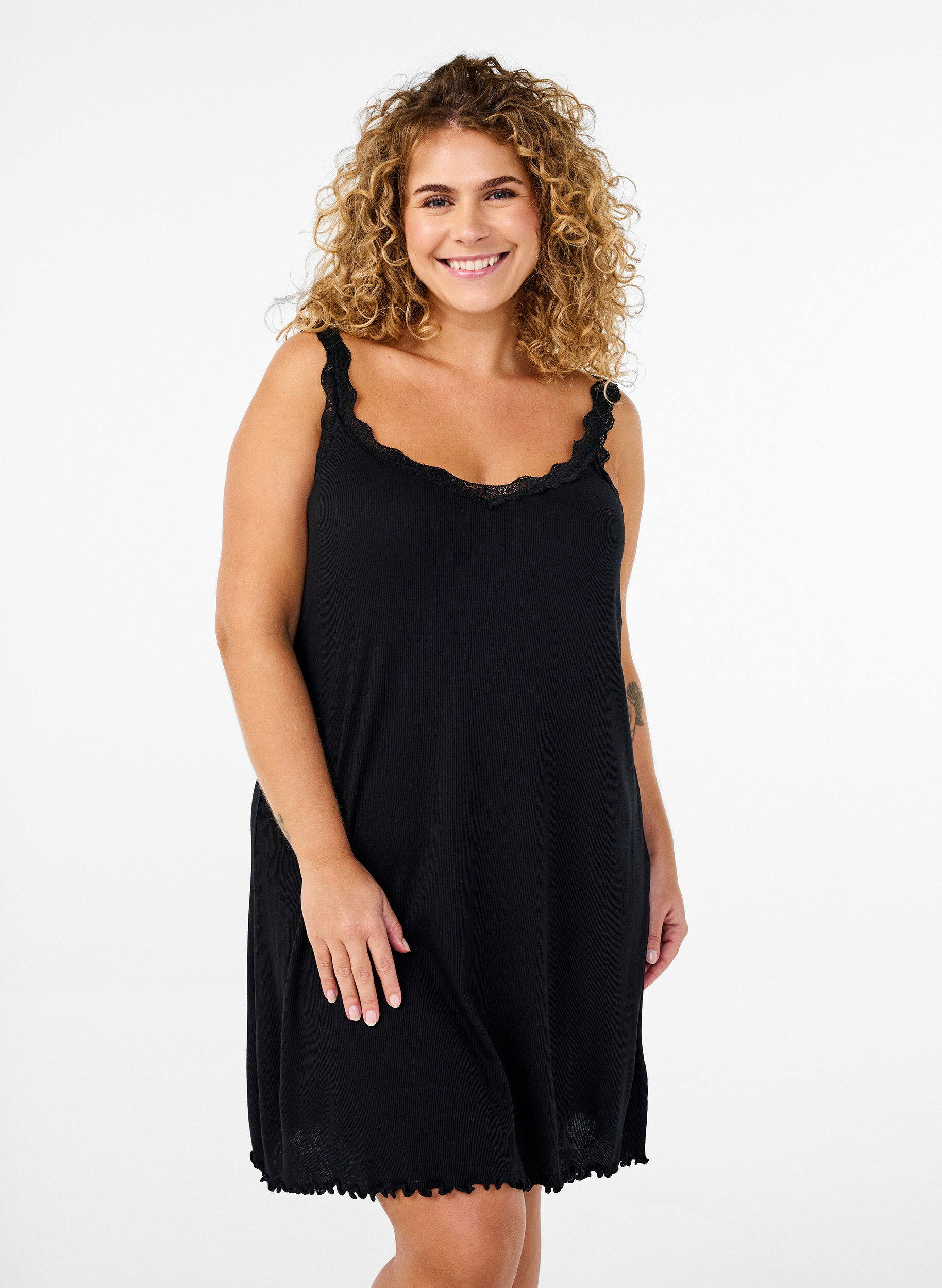 Zizzifashion Nightgown with lace hem, Black, Model image number 0