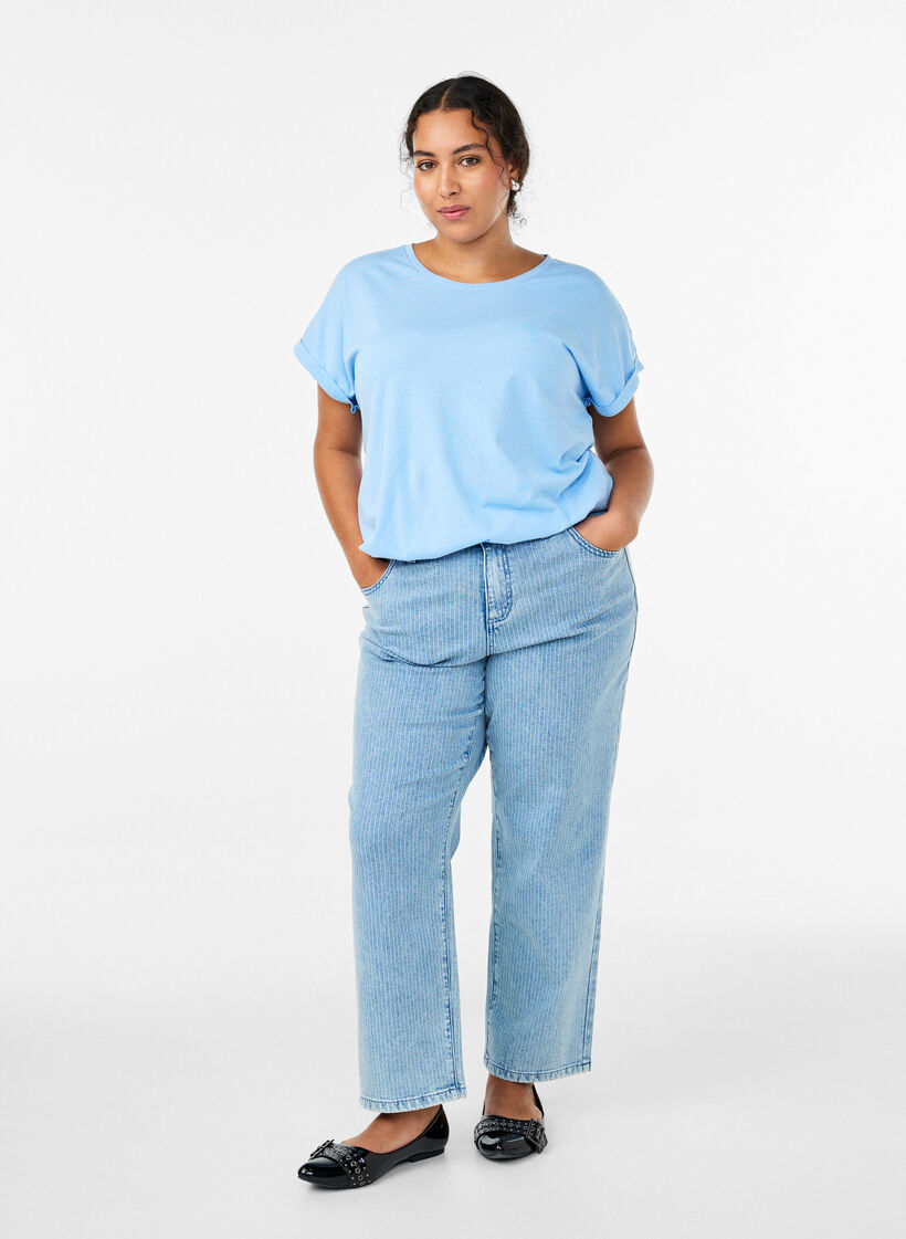 Short-sleeved t-shirt in a cotton blend, Blue, Model image number 1