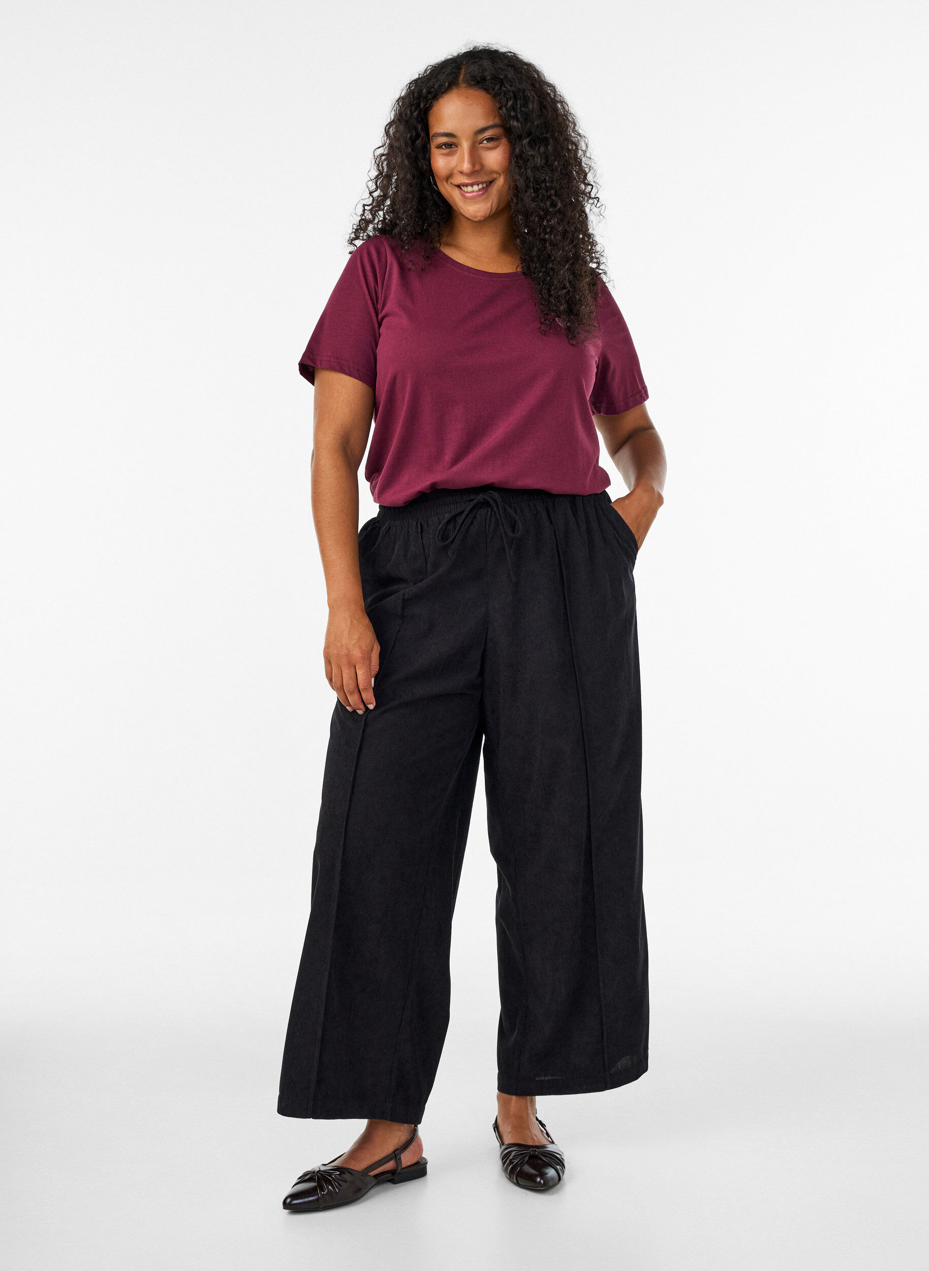 ZizzifashionCorduroy trousers with wide legs and a high waist, Black, Model image number 0