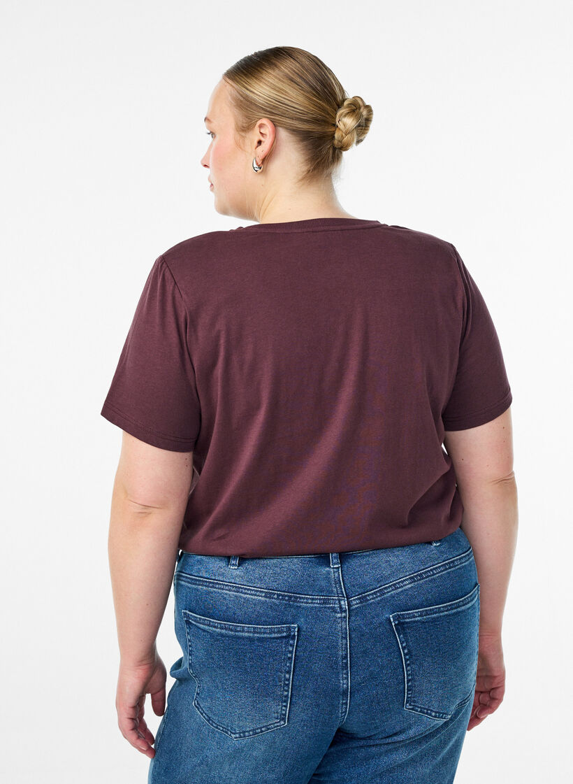 Basic cotton t-shirt with shoulder pads, Dark Bordeaux, Model image number 2