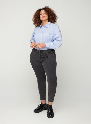 Cropped Amy jeans with a high waist and zip, Grey Denim, Model image number 2