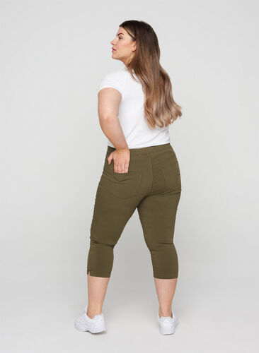 Close-fitting cropped trousers, Ivy Green, Model image number 1