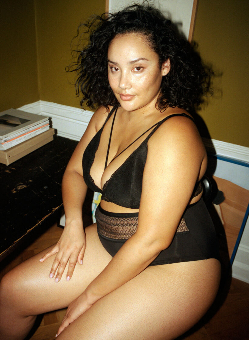 Panty with extra high waist, Black, Image image number 0