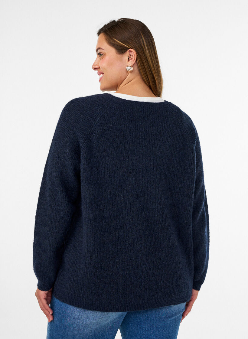 Knitted blouse with V-neck and raglan sleeves, Blue, Model image number 2