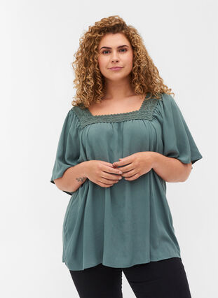 Short-sleeved viscose blouse with lace, Balsam Green, Model image number 0