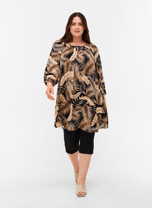 Printed viscose tunic with 3/4-length sleeves , Leaf AOP, Model image number 2