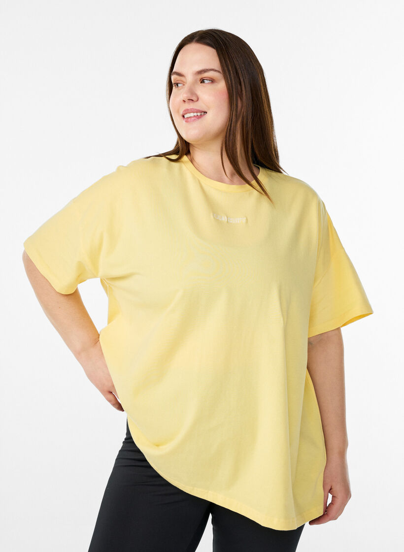Organic cotton T-shirt with a small front motif, Yellow, Model image number 0