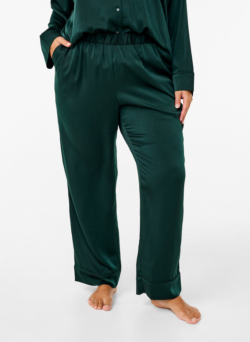 Satin pyjamas pants with elasticated waistband, Scarab, Model image number 2