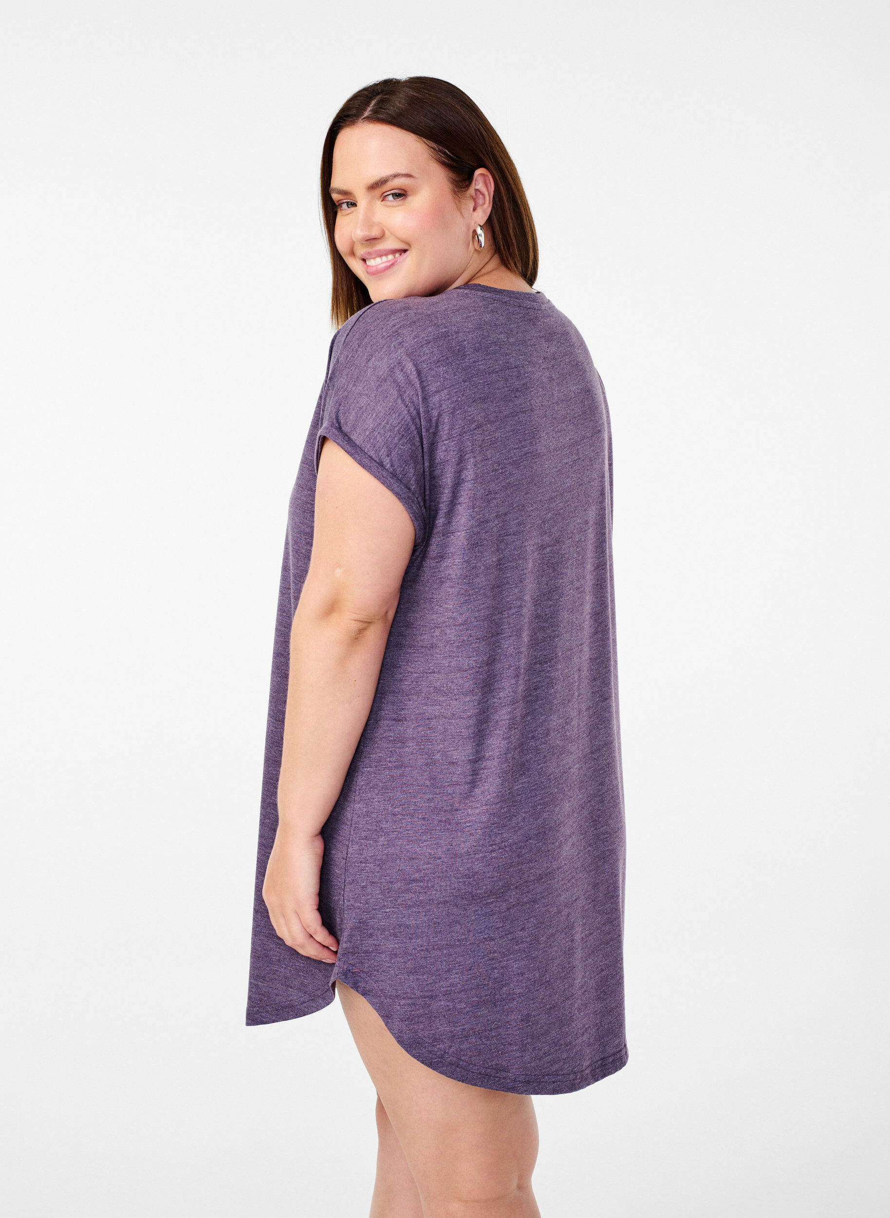 ZizzifashionShort sleeve nightgown with text print, , Model image number 2