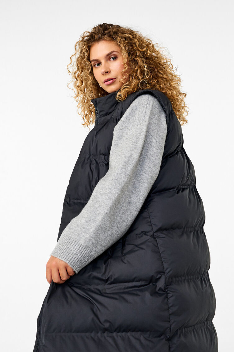 Long vest with pockets and two-way zipper, Black, Model image number 2