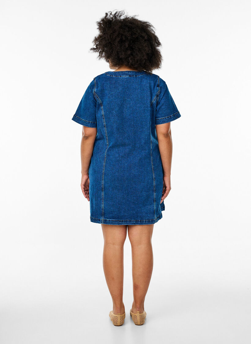 Short denim dress with a v-neck, Blue, Model image number 2