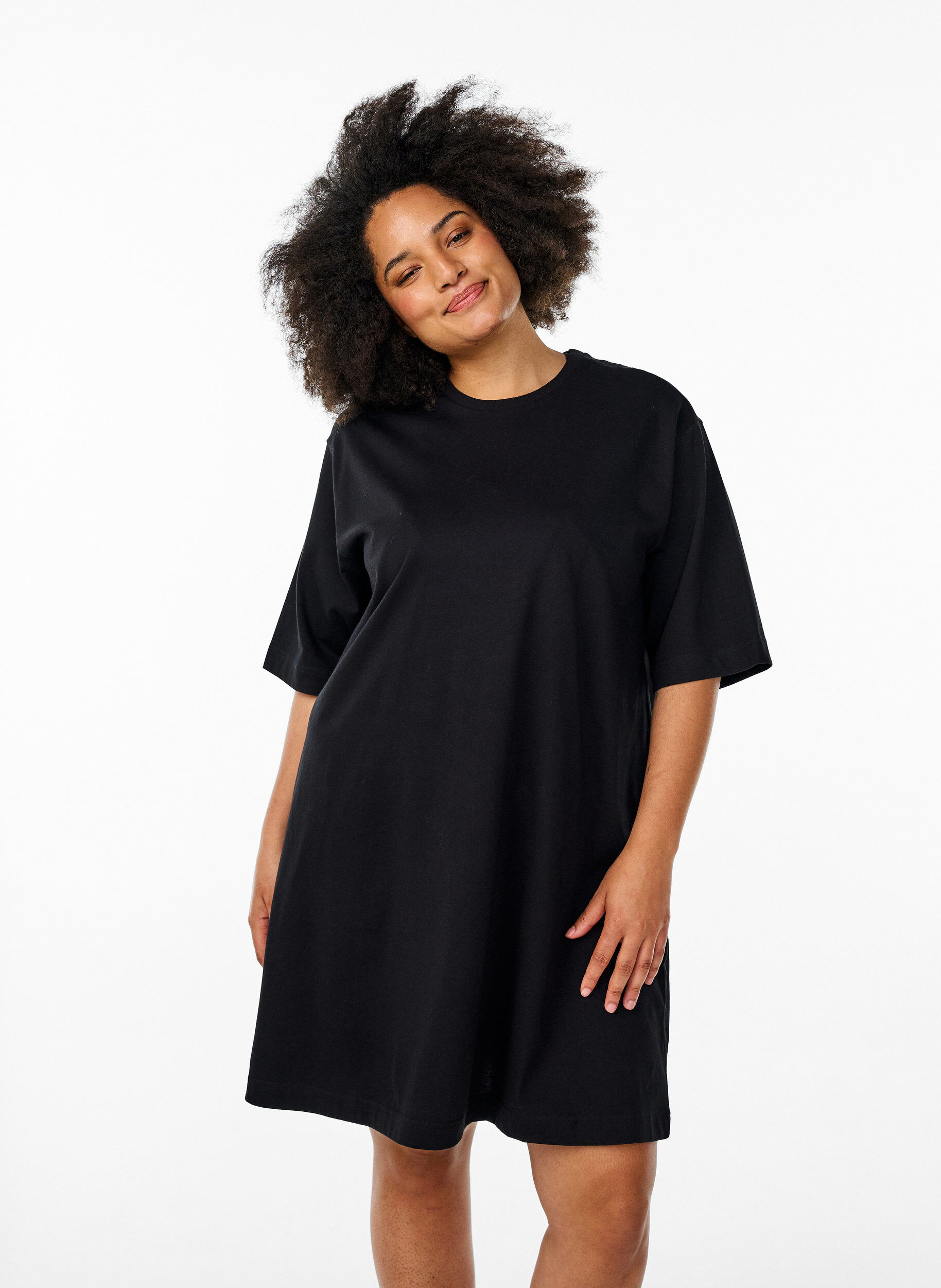 Zizzifashion Knee-length cotton T-shirt dress, Black, Model image number 0